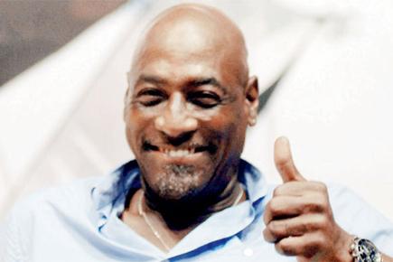 Sir Viv Richards backs Darren Sammy in dispute with WICB after WT20 win