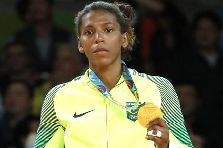 Rio 2016: Rafaela Silva wins Brazil's 1st gold
