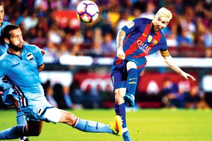 Lionel Messi scores brace as Barcelona sink Sampdoria 3-2