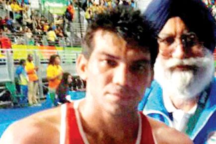Parents miss Manoj Kumar's bout thanks to Haryana power department