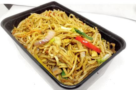 Mumbai Food: Parel takeaway offers Chinese food in generous portions