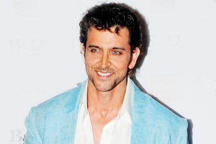 Who are the a***oles Hrithik Roshan is tweeting about?