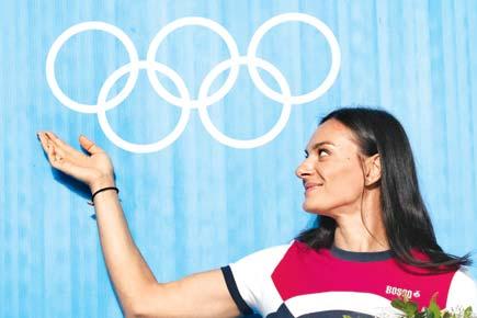 Rio 2016: Ex-Olympic pole vault champ Yelena announces retirement