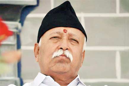 Shiv Sena takes a dig at Mohan Bhagwat's Hindu population comment