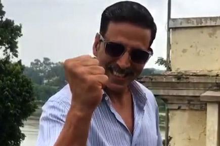 Watch Video: Akshay Kumar cheers for Sonakshi Sinha's 'Akira'