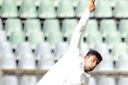 Duleep Trophy: Shreyas Gopal spins pink ball as he does with red cherry