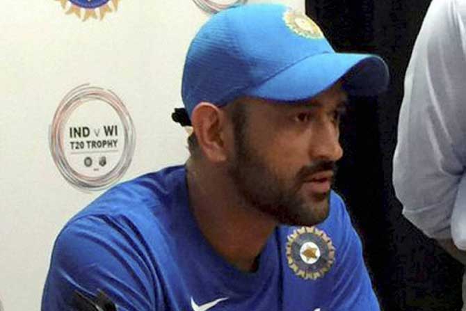 Indian Skipper MS Dhoni. Pic/ PTI