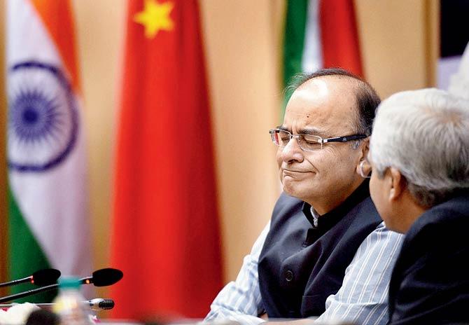 Finance Minister Arun Jaitely (left) with Economic Affairs Secretary Shaktikanta Das at the Valedictory Session of the Conference on ‘International Arbitration in BRICS: Challenges, Opportunities and Road Ahead’ in New Delhi. Pic/PTI