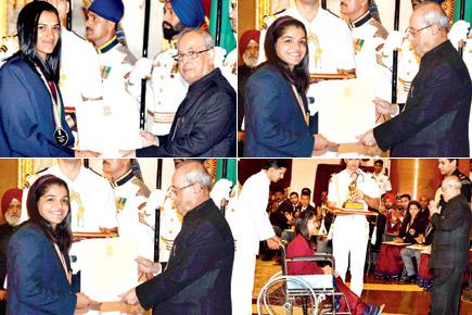 Sindhu, Sakshi, Lalita, Vinesh receive honors at National Sports Awards