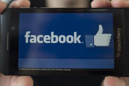Using Facebook may help you live longer: Study