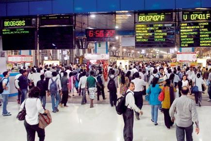 Mumbai: Commuters irked by superfast Borivli locals 