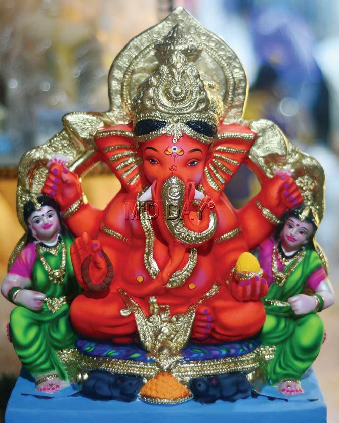 Traditionally for households, the idol should be Vedantik i.e. it’s trunk should be bending towards the left. This corresponds to the Moon Channel. Pic/Bipin Kokate