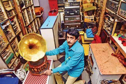 This Chor Bazaar treasure house is a hotspot for antique music records