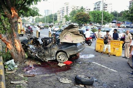 Mumbai: Joyride ends in fatal accident for five friends