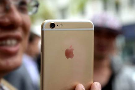 Apple iPhone 6 explodes, Australian sustains severe burns