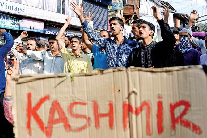 Yet more protests were witnessed on Friday in Kashmir, which has been in the grip of unrest and curfews ever since the killing of terrorist Burhan Wani in July. Pic/AFP