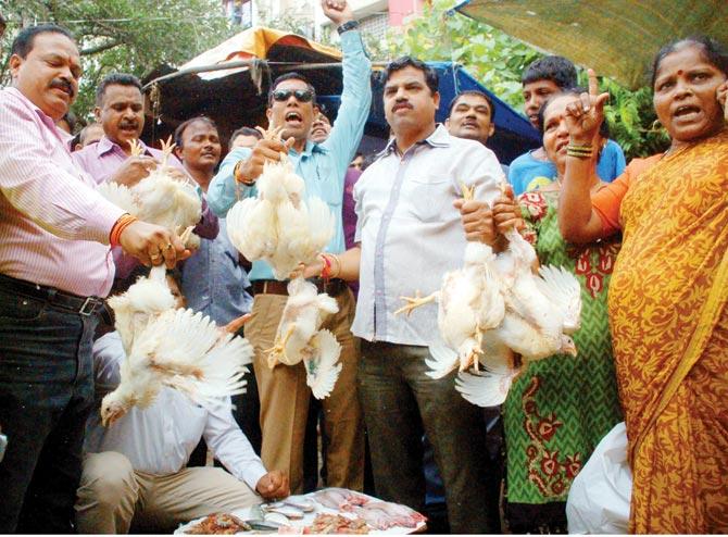 MNS party workers sold chicken to protest the meat ban in Mira-Bhayander, last year. File pic