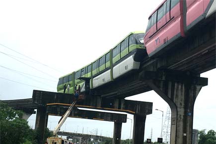 Mumbai Monorail services hit due to technical glitch