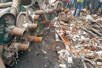 Thane: Looms that earn Bhiwandi residents' living trigger building collapses