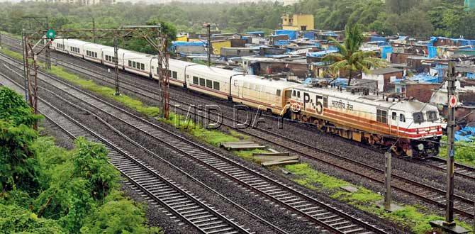 The Talgo train pulls into Mumbai Central yesterday. Pics/Nimesh Dave