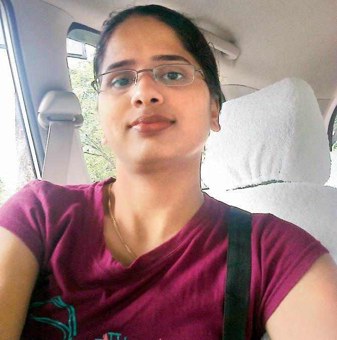 Vaishali Patekar was found hanging from the ceiling fan of her home