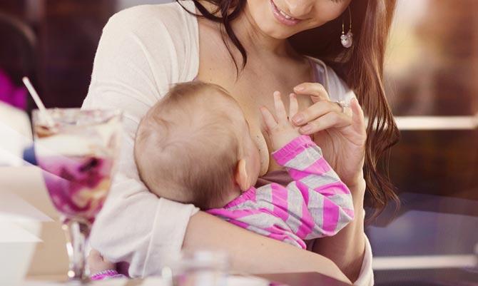 How breastmilk helps combat food allergies in newborns