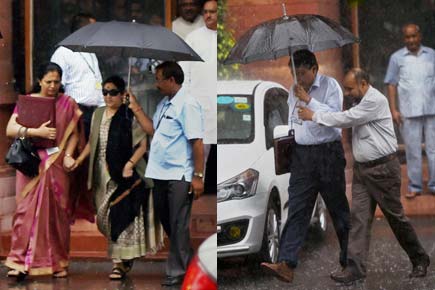 How politicians brave the rains!