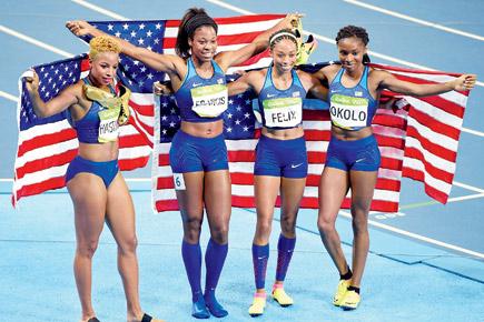 Rio 2016: Allyson Felix hits gold record as US women win 4x400 relay