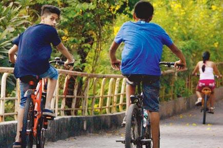 Mumbai for kids: Pushpa Narsee Park (Outdoors) in Juhu
