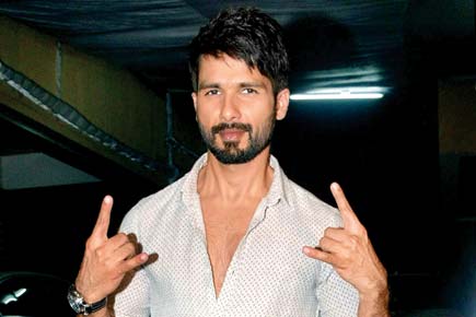 Shahid Kapoor takes break for his apparel line