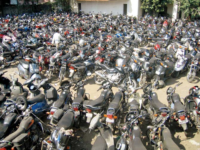 The government wants to put private two-wheelers lying unused to use in a bid to reduce vehicles on roads. Pic for representation