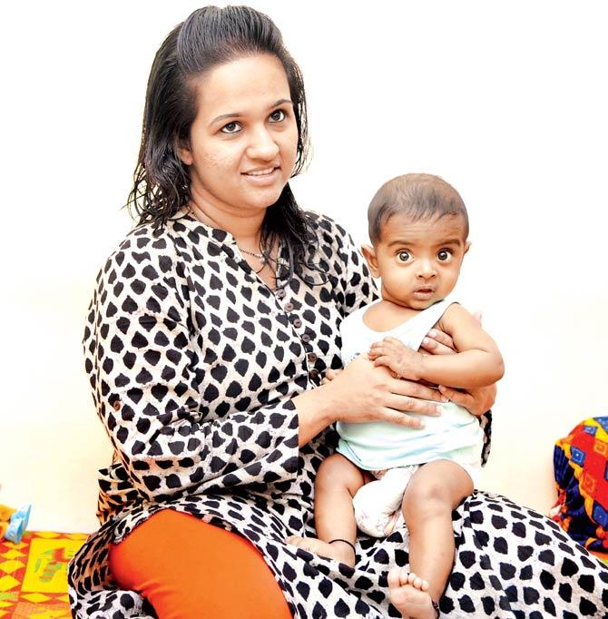 Prachi Rajwade with her seven-month-old son Parth, who needs a liver transplant
