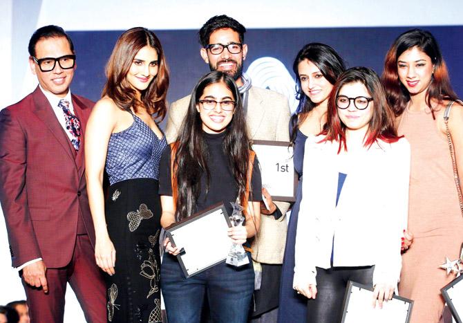 (Second from left) Actress Vaani Kapoor with the winners