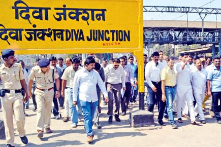 Mumbai: Diva passengers don't want fast locals to halt at Dombivli station