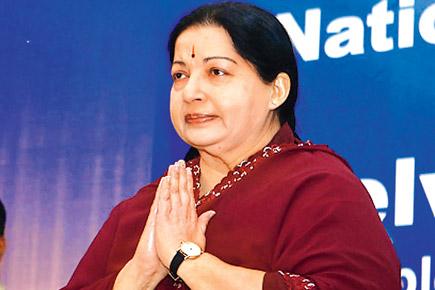 Withdraw police personnel from Jayalalithaa's home: Stalin