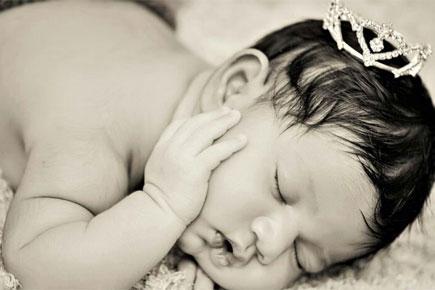 Telugu star Allu Arjun names daughter Arha and shares her first pictures