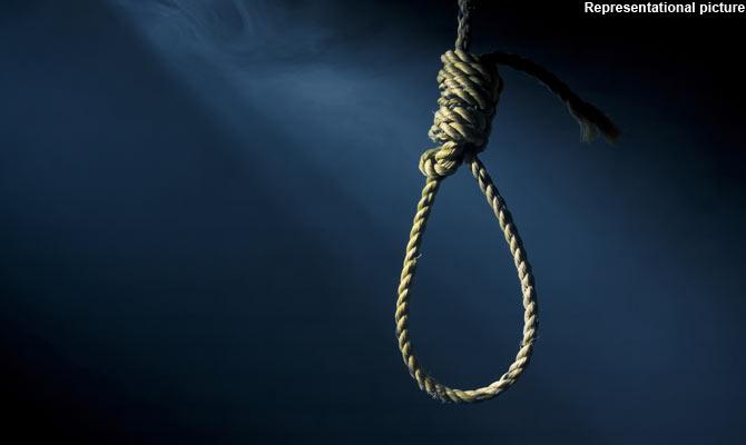 Farmer allegedly commits suicide in Nashik as stir continues
