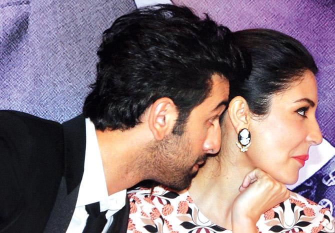 Ranbir Kapoor and Anushka Sharma got into a sticky situation with the entertainment website, Pinkvilla, in October this year. Kapoor got upset at being asked to verify his cousin Kareena Kapoor