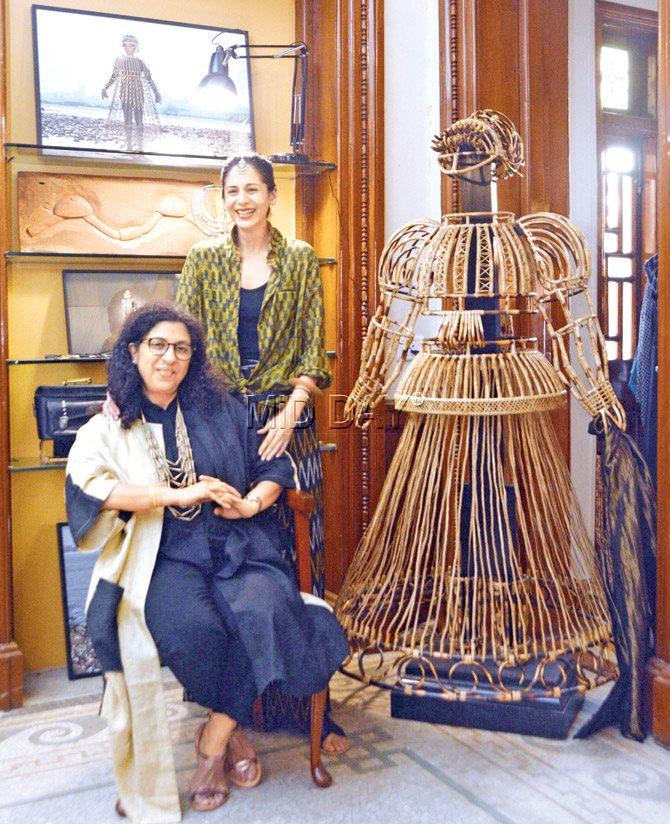 Shireen Gandhy seated and Maithili Ahluwalia at Kekee Manzil. A 6-ft-tall piece by artist Shankuntala Kulkarni juxtaposed with jewellery pieces by Claudia Von Hansemann and Jamini Ahluwalia and a metallic woven pashmina by Kashmir Loom, courtesy Bungalow 8, are part of the ongoing exhibition and sale, where art meets design. Pic/Satej Shinde