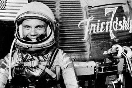 NASA pays tribute to John Glenn, first US astronaut to orbit earth