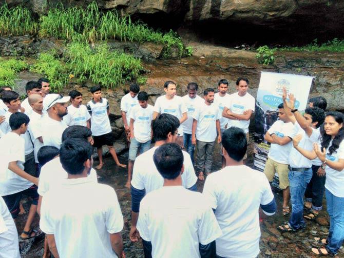 The group at Anandwadi waterfall in Neral