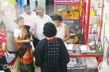 Thane: Conmen 'hypnotise' pet shop owner, cheat her of Rs 4,000