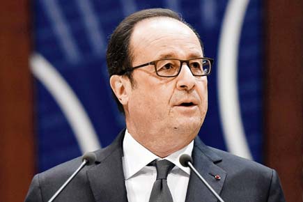 French Left seeks candidate after Francois Hollande bows out