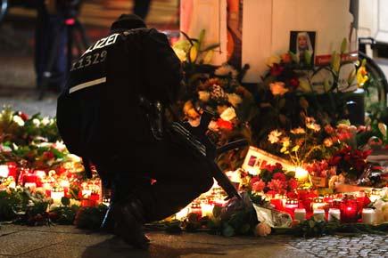 IS proclaims responsibility for Berlin Christmas market attack