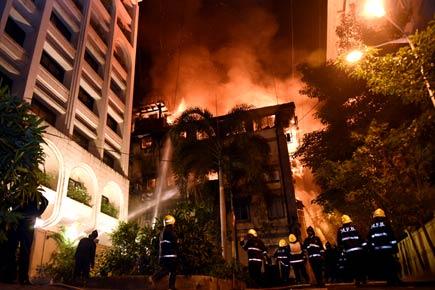 Mumbai: Fire in 5-storey building near Bombay Stock Exchange