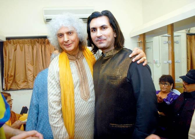 Shivkumar Sharma with son Rahul