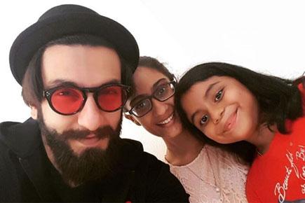 Fan moment! Sushmita Sen's daughters Renee and Alisah meet Ranveer Singh