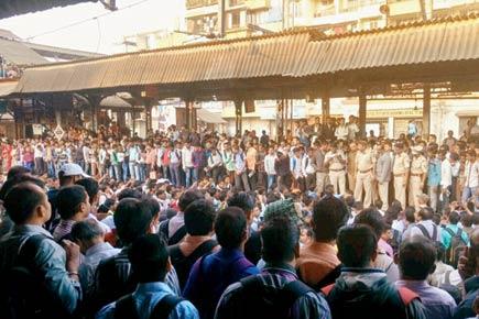 Thane: Decision of halting fast trains at Diva led to Titwala trouble