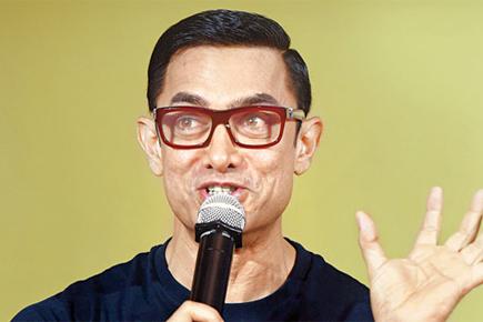 18 years after 'Aati Kya Khandala', Aamir Khan returns as singer for 'Dangal'
