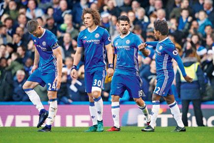 Antonio Conte has made Chelsea look unbeatable: Alan Pardew 